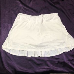 Lululemon White Workout Skort- Used - size 8